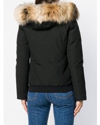 Женская черная куртка-пуховик от Woolrich