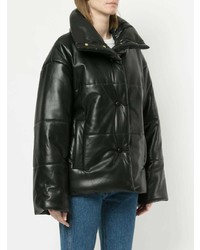 Женская черная куртка-пуховик от Nanushka