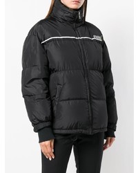 Женская черная куртка-пуховик от Prada