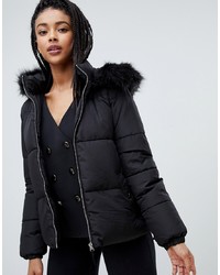 Женская черная куртка-пуховик от Pimkie