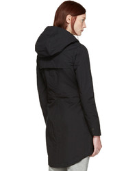 Женская черная куртка от Canada Goose