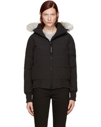 Женская черная куртка от Canada Goose