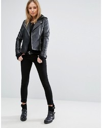 Женская черная куртка от Muu Baa