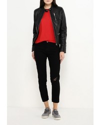 Женская черная куртка от Oakwood