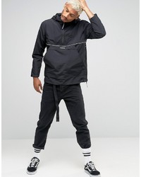 Мужская черная куртка от Stussy