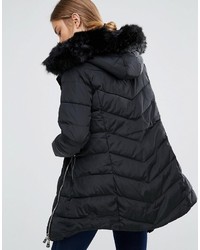 Женская черная куртка от Puffa