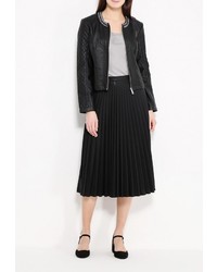 Женская черная куртка от Silvian Heach