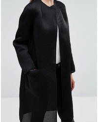 Женская черная куртка от TFNC