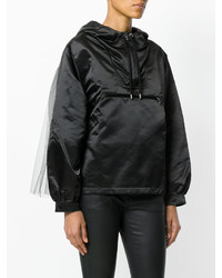 Женская черная куртка от Moschino