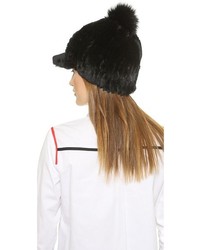 Женская черная меховая шапка от Jocelyn