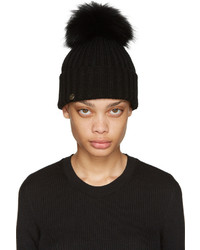 Женская черная меховая шапка от Yves Salomon