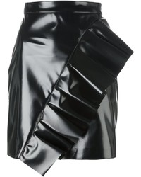 Черная мини-юбка с рюшами