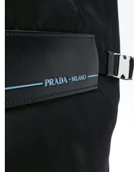 Черная нейлоновая большая сумка от Prada