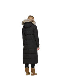 Женская черная парка от Canada Goose