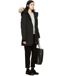 Женская черная парка от Canada Goose