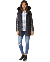 Женская черная парка от Woolrich