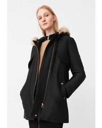 Женская черная парка от Mango