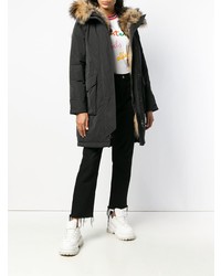 Женская черная парка от Woolrich