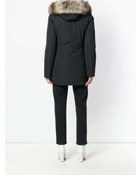 Женская черная парка от Woolrich