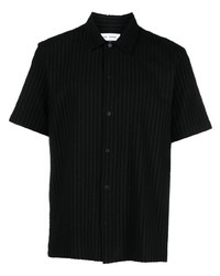 Мужская черная рубашка с коротким рукавом в вертикальную полоску от SAMSOE SAMSOE