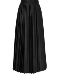 Черная сатиновая длинная юбка со складками