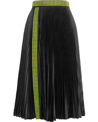 Черная сатиновая юбка со складками от Christopher Kane