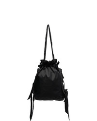Черная сумка-мешок из плотной ткани от Simone Rocha