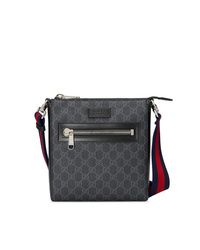 Черная сумка почтальона из плотной ткани с принтом от Gucci