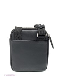 Черная сумка почтальона от Calvin Klein