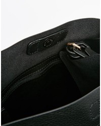 Черная сумка через плечо от Calvin Klein