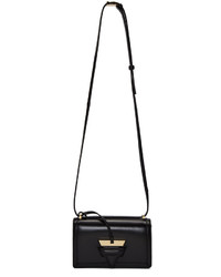 Женская черная сумка от Loewe