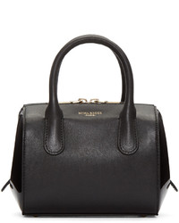 Женская черная сумка от Nina Ricci
