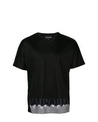 Мужская черная футболка с v-образным вырезом с принтом от Emporio Armani