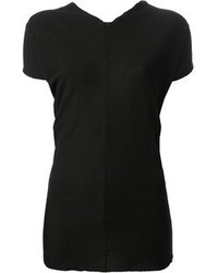 Женская черная футболка с v-образным вырезом