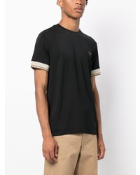 Мужская черная футболка с круглым вырезом с вышивкой от Fred Perry