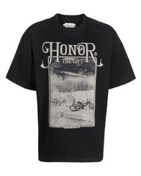 Мужская черная футболка с круглым вырезом с принтом от HONOR THE GIFT