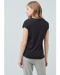 Женская черная футболка с круглым вырезом с принтом от Mango