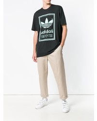 Мужская черная футболка с круглым вырезом с принтом от adidas