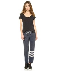 Женская черная футболка с круглым вырезом от Sundry