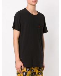 Мужская черная футболка с круглым вырезом от OSKLEN