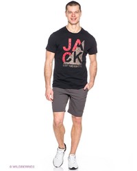 Мужская черная футболка с принтом от Jack Wolfskin