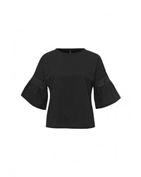 Женская черная футболка от Baon