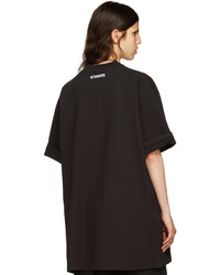 Женская черная футболка от Vetements