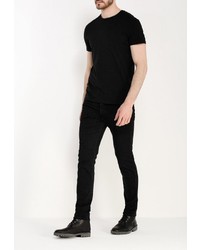 Мужская черная футболка от Celio