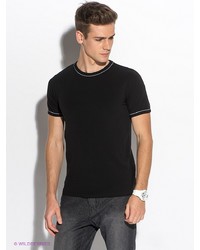 Мужская черная футболка от D.S