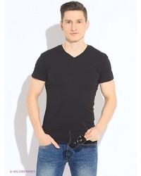 Мужская черная футболка от DOCTOR E