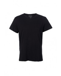 Мужская черная футболка от GREG