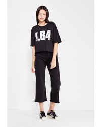 Женская черная футболка от J.B4