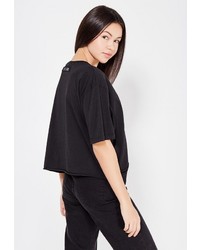 Женская черная футболка от J.B4