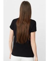 Женская черная футболка от Mango